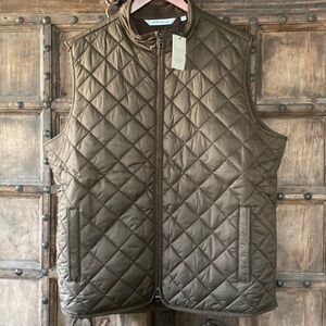 NWT: Peter Millar Quilted Crown Essex Vest, Large